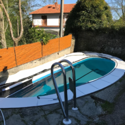 Réparez les dommages de votre piscine rapidement et efficacement avec un service professionnel Equeurdreville-Hainneville